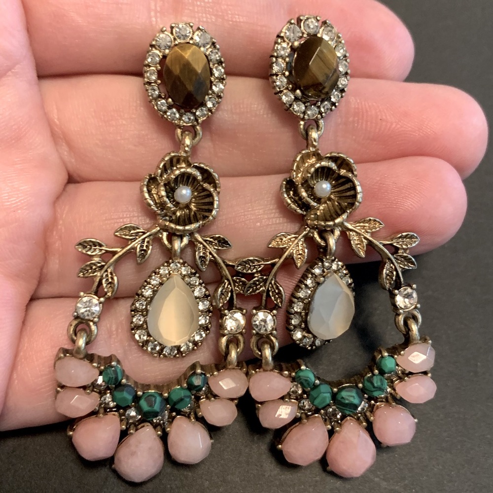 Chloe + Isabel Chandelier Earrings Floral